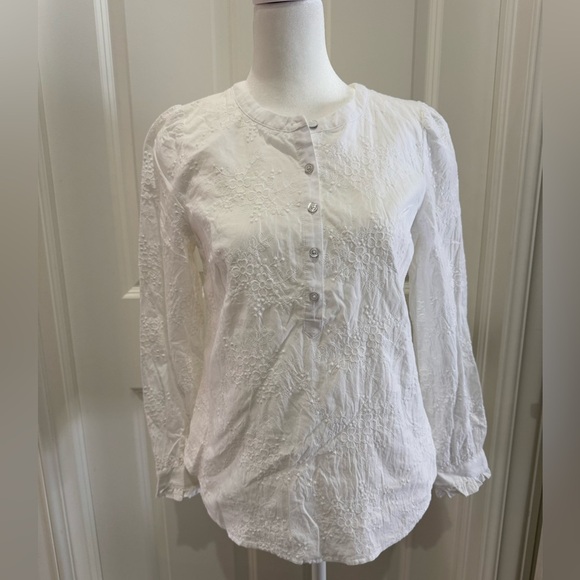 Talbots White Floral
Embroidery Top Blouse Cotton Size Petite Small - Picture 5 of 12